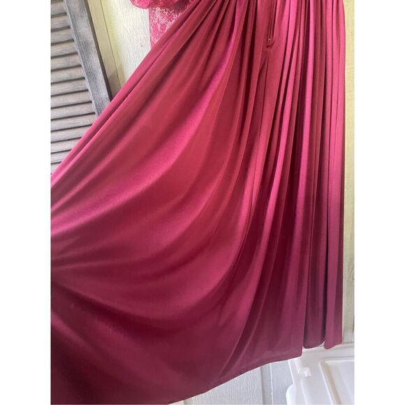 Creations by Aria 1970’s Vintage Victorian Lace Burgandy Pleated long dress Sz 7 - Picture 14 of 16